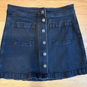 Madewell size 4 black denim button down skirt